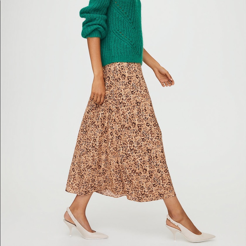 NWOT Wilfred Midi Skirt